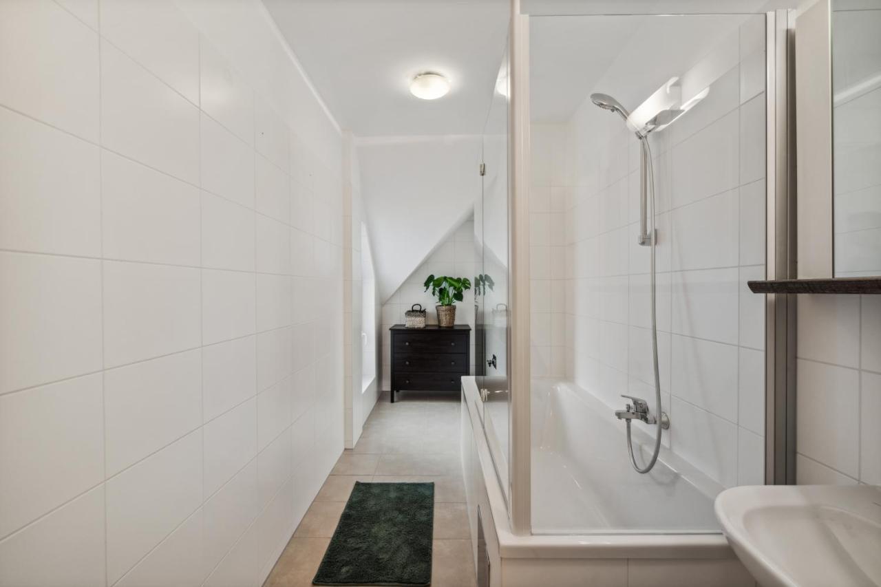 Design Apartments In Favoriten Вена Экстерьер фото